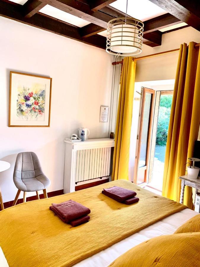 Bed and Breakfast Le Barry Du Grand Chemin Le Caylar Exterior foto