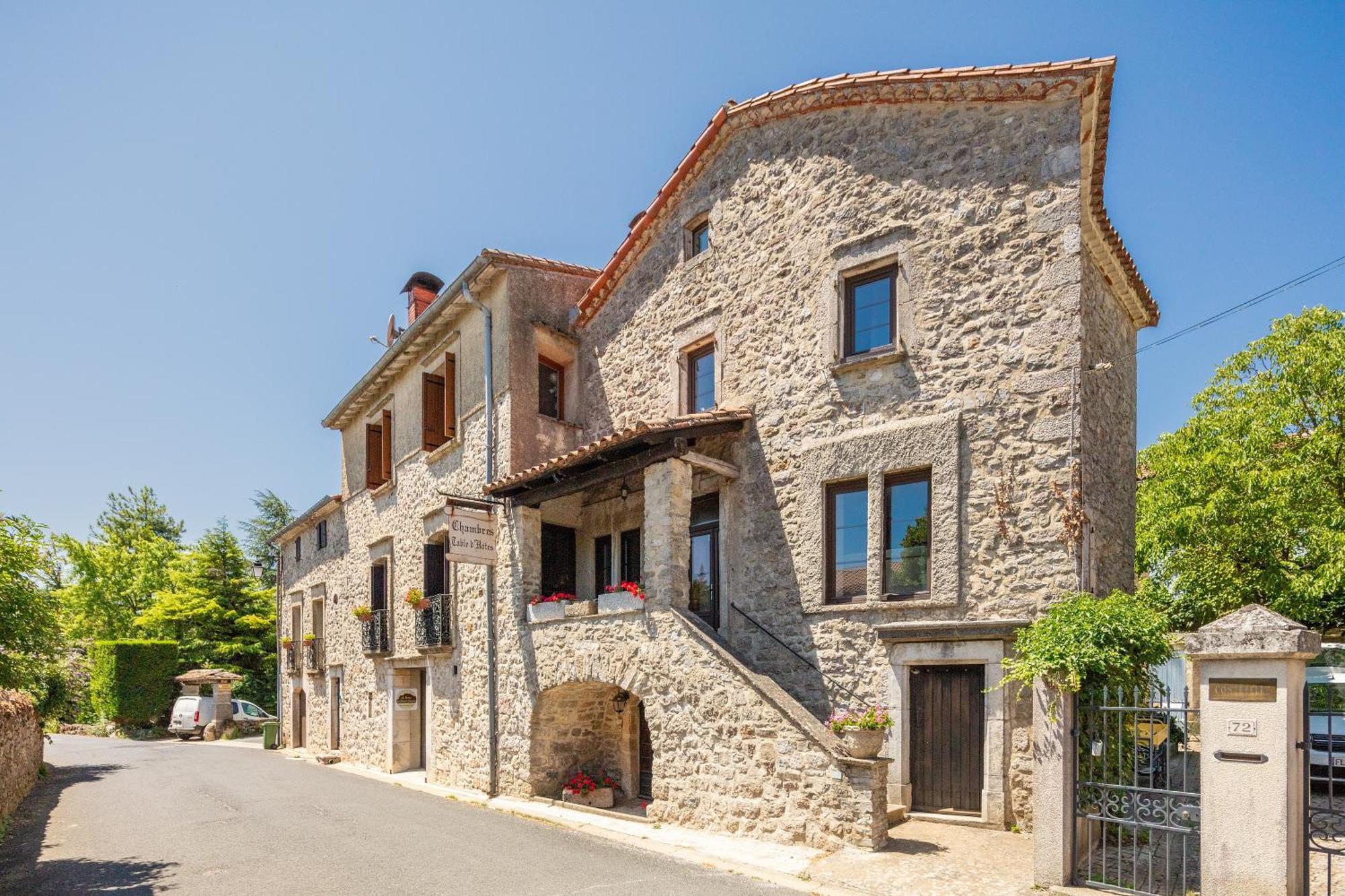Bed and Breakfast Le Barry Du Grand Chemin Le Caylar Exterior foto